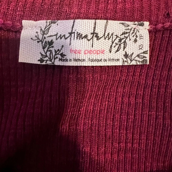 FREE PEOPLE tank - Picture 2 of 3